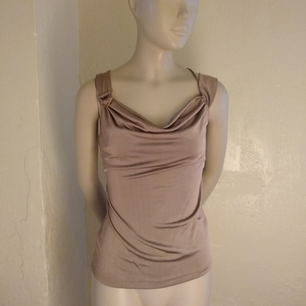 Guess Bronze Night Out Shirt; XXS